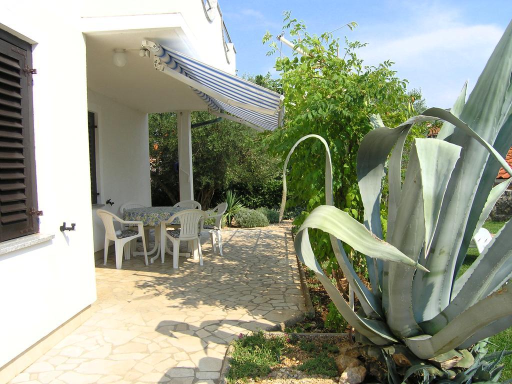Apartmani Dolencic Krk Town Εξωτερικό φωτογραφία