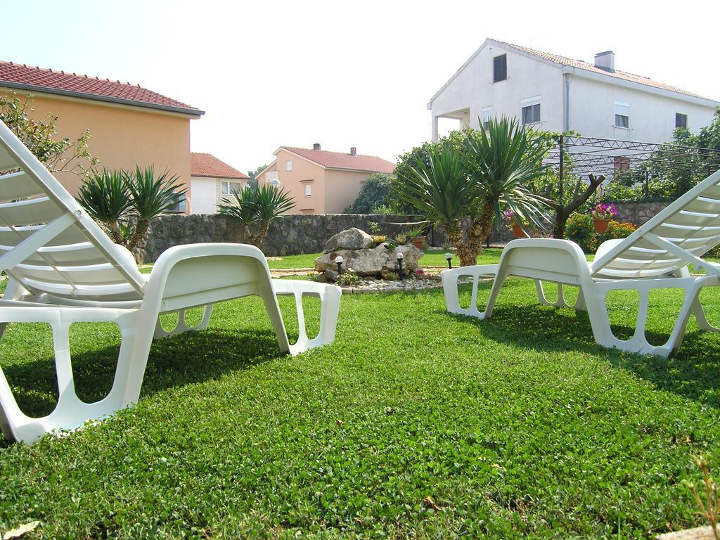 Apartmani Dolencic Krk Town Εξωτερικό φωτογραφία